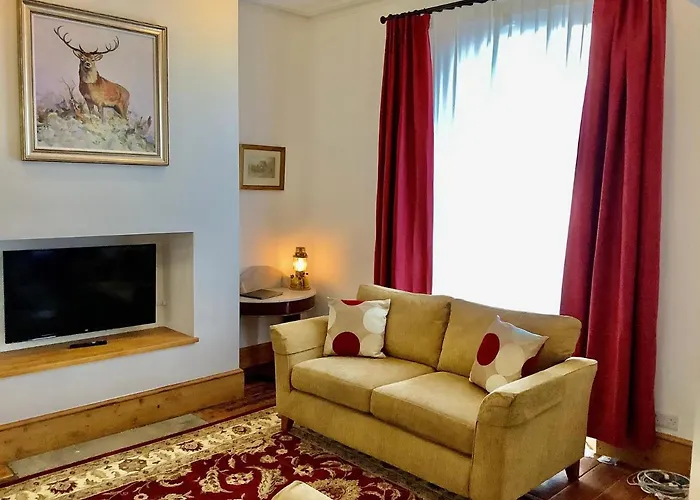 Scarborough House - Adults Only Holiday Home